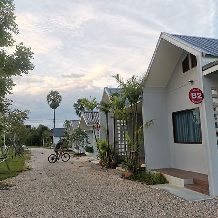 Numhom Resort Ban Nong Chum Saeng 外观 照片