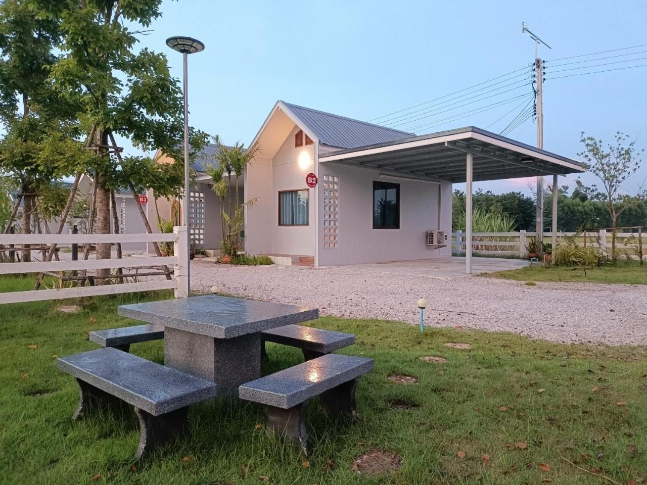 Numhom Resort Ban Nong Chum Saeng 外观 照片