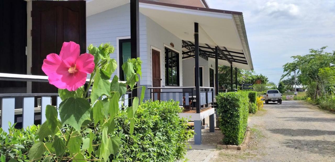Numhom Resort Ban Nong Chum Saeng 外观 照片